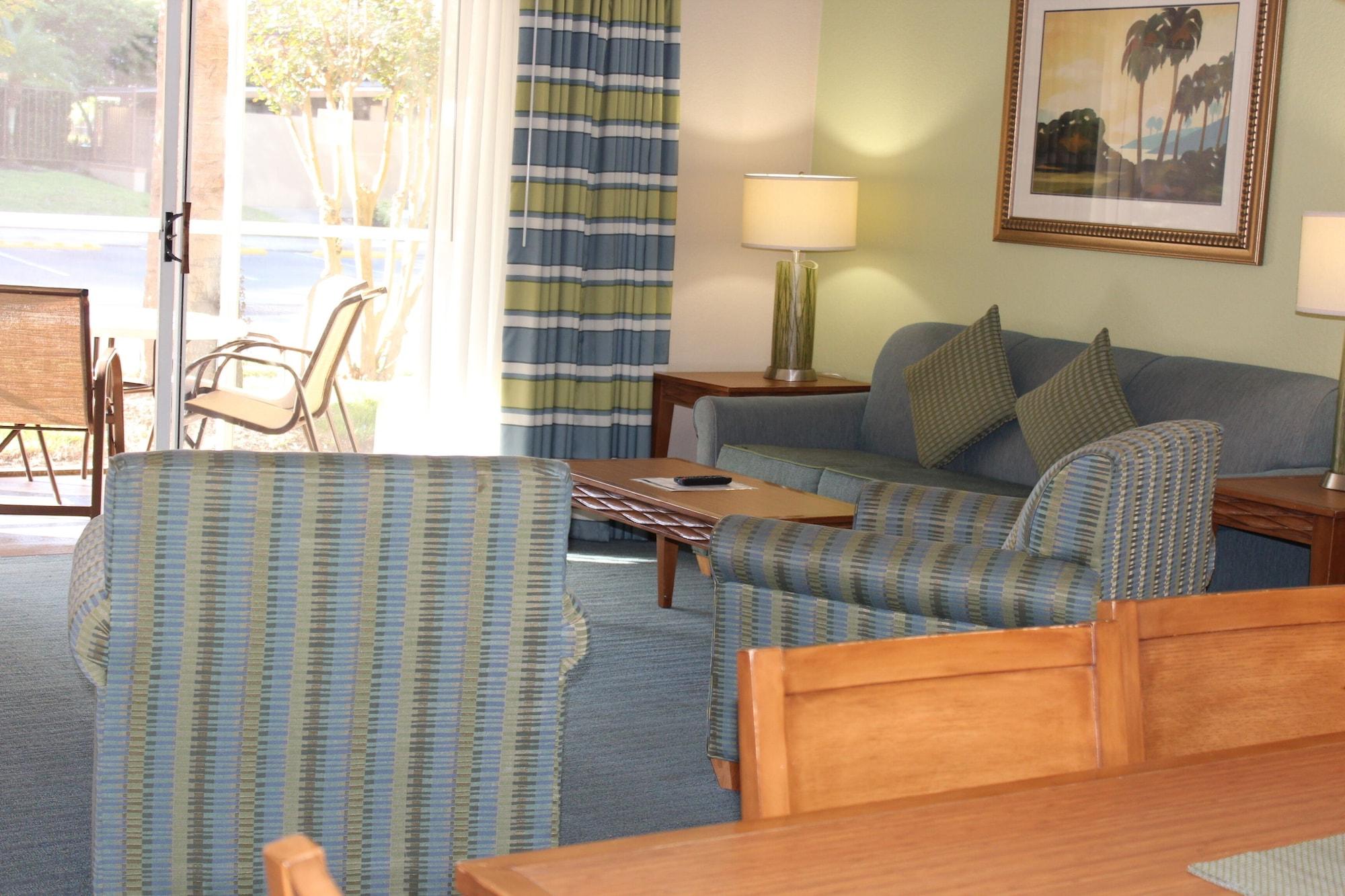 Blue Tree Resort At Lake Buena Vista Exterior photo