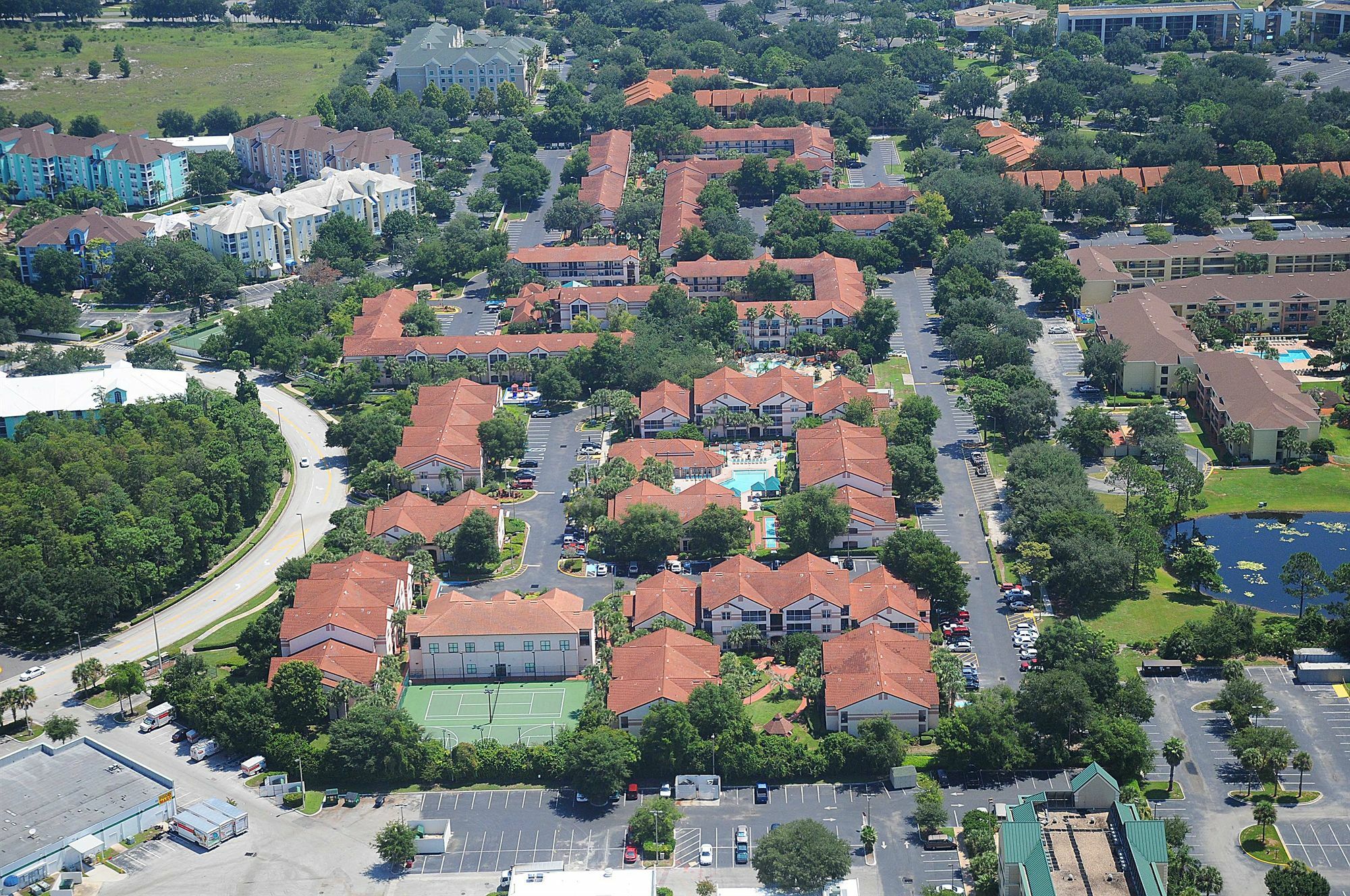 Blue Tree Resort At Lake Buena Vista Exterior photo