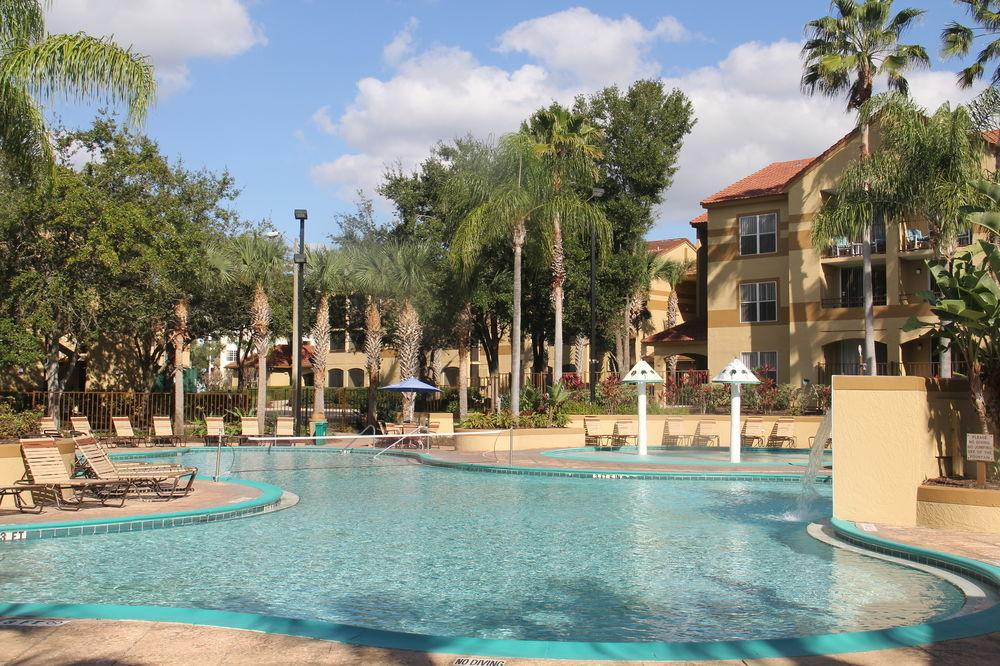 Blue Tree Resort At Lake Buena Vista Exterior photo